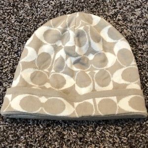 Coach beanie
